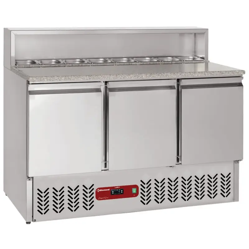 3-deurs voorbereidingstafel GN 1/1, 380 Lit, gekoelde structuur 8x GN1/6-150 mm Seizoensaanbieding