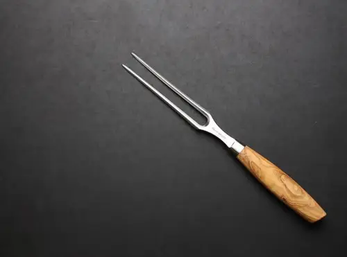 Merkproduct Messermeister - Vleesvork - Oliva Luxe - Olijfhout - 16 cm