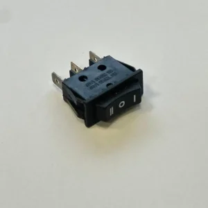 Wipschakelaar Zwart 15x19mm | Terugverend | 250V 15A Betaalbaar